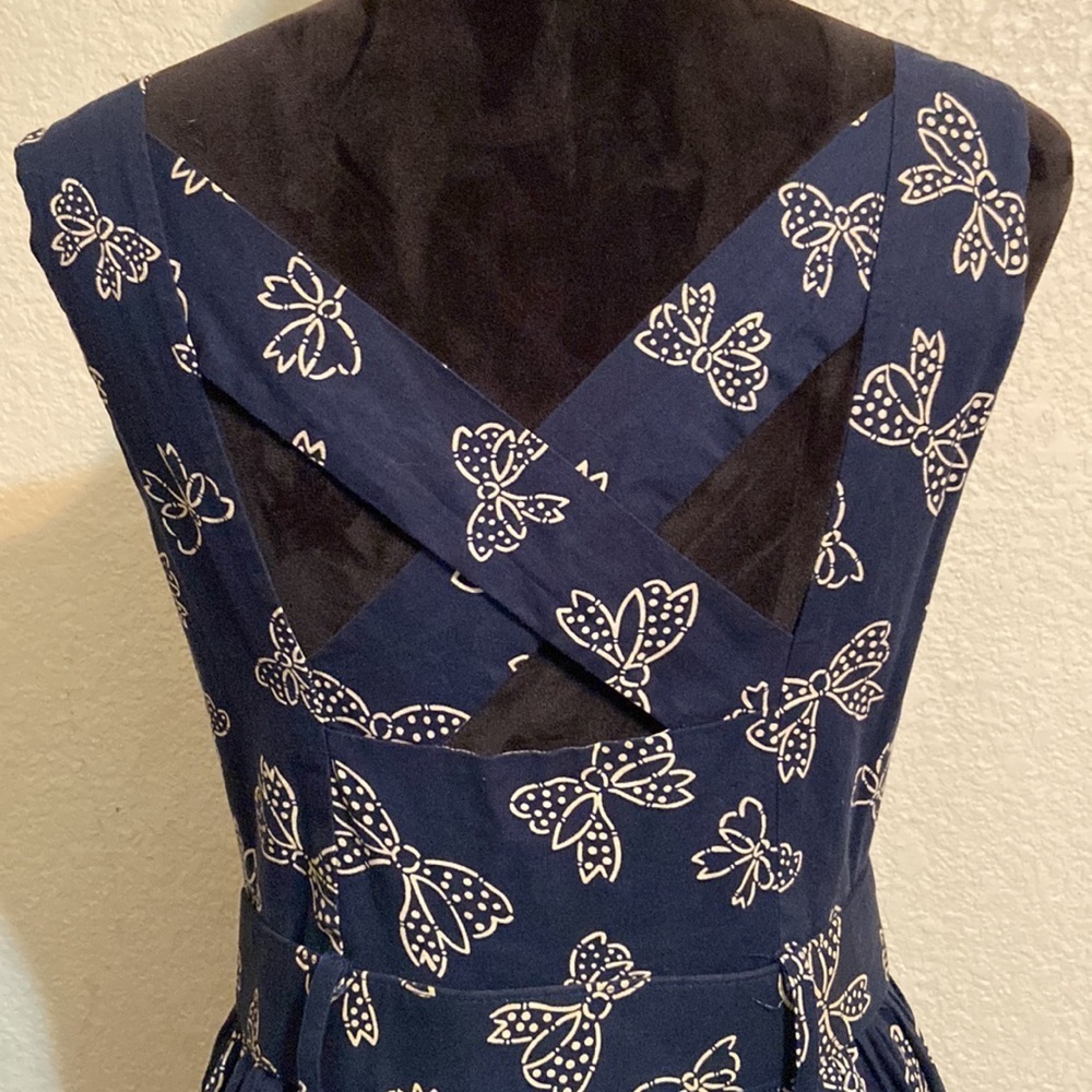Burlapp Dress - Picture 3 of 11